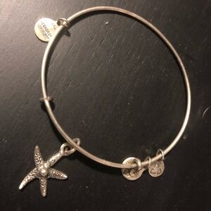 Star fish bracelet